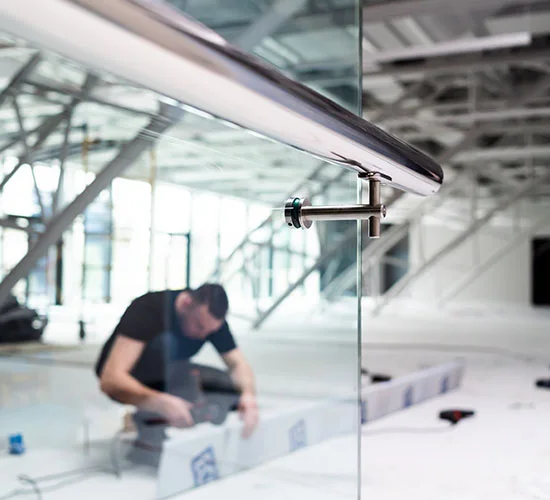 Ocoee, FL highly skilled glass repair technicians