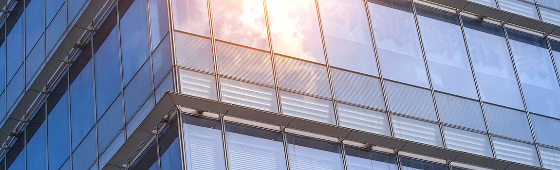 UV-Resistant Glass Experts in Ocoee, FL